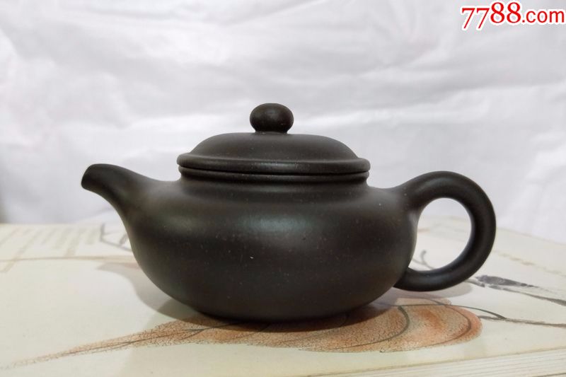 宜兴原矿黑金砂仿古壶国工许军170ml