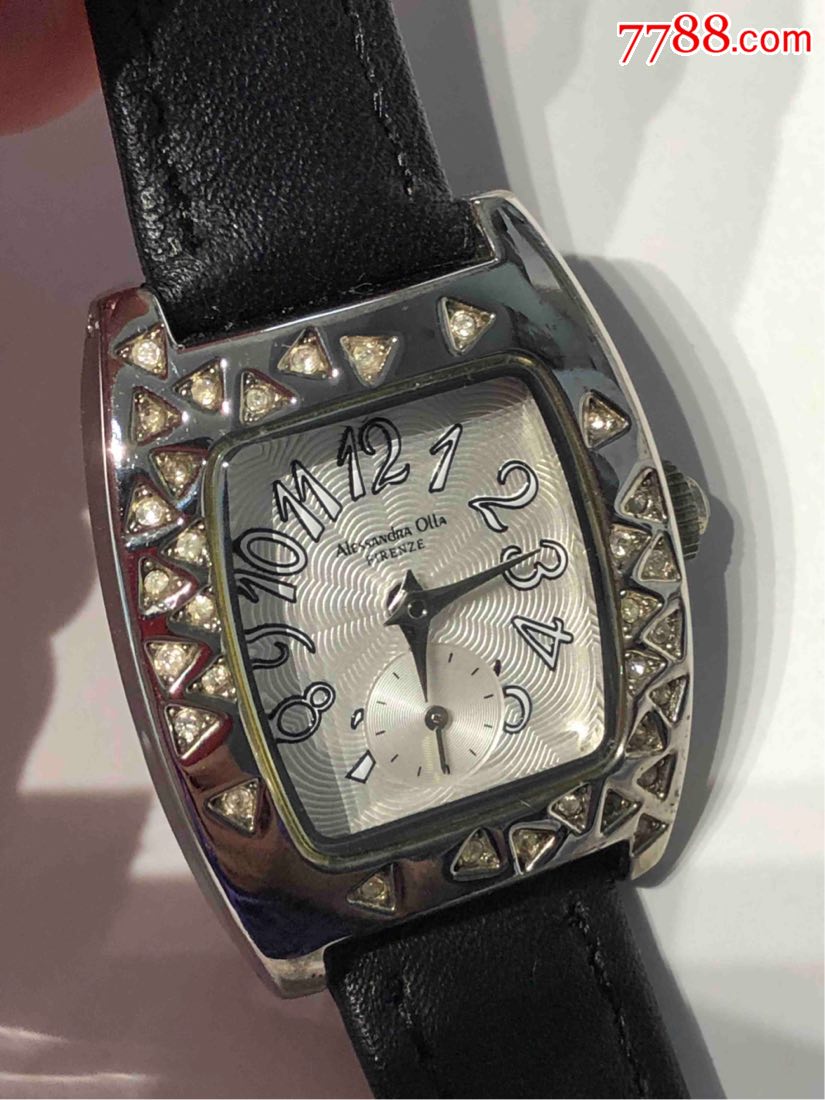 意大利品牌alessandraolla时尚女表镶钻表盘25*27mm厚9mm走