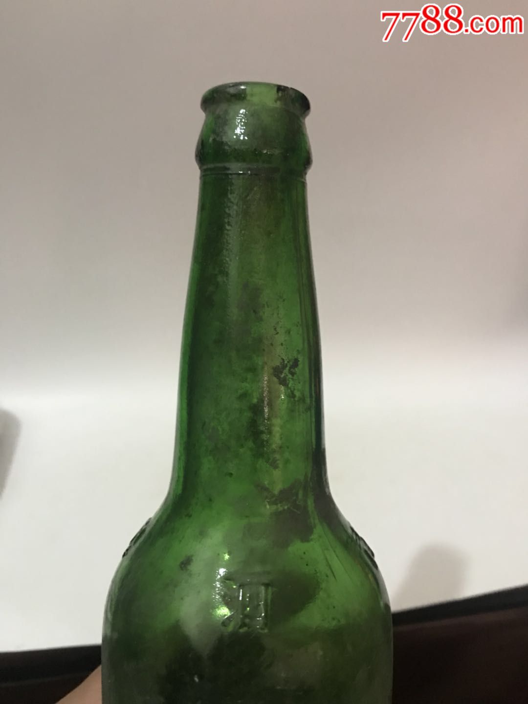 70年代,山西清徐锦杯鲜啤酒瓶一个,品如图