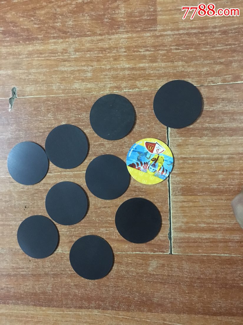 麦当劳圆形卡片(有吸铁功能)