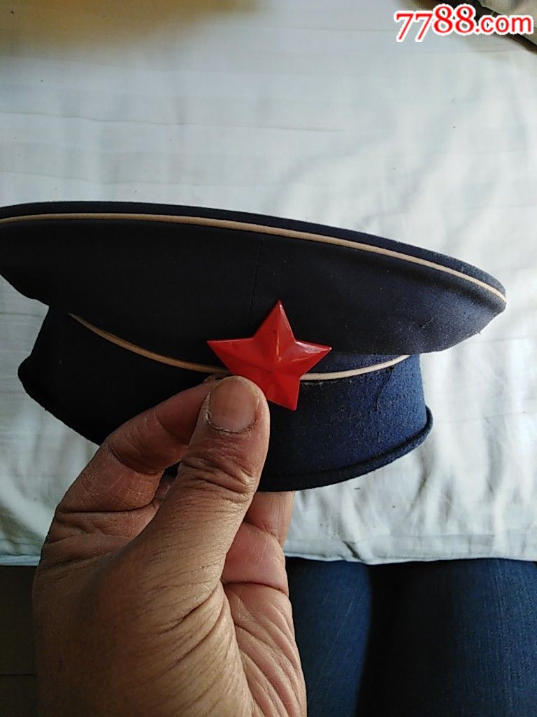 文革时期空军女式军帽