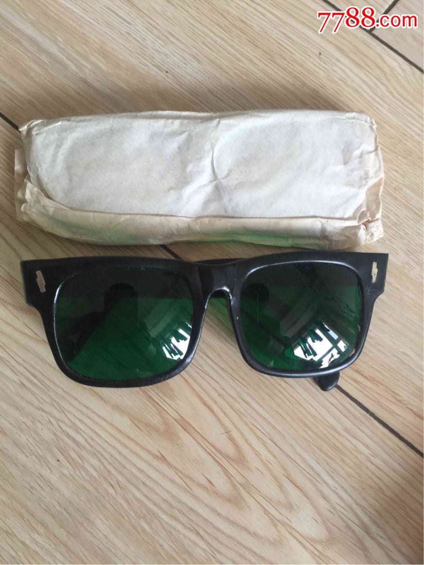 全新80年代墨镜