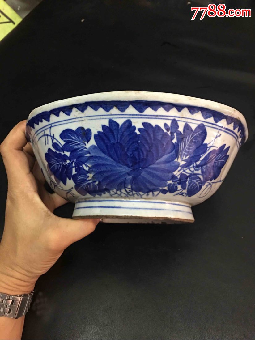 清朝牡丹青花特大碗