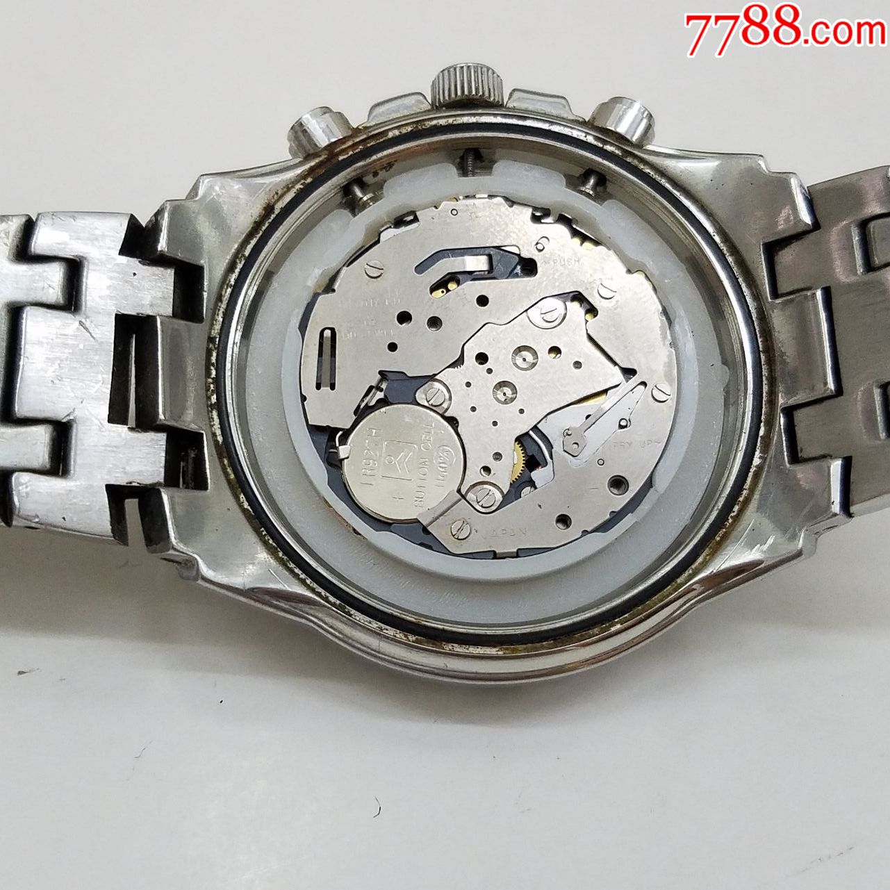 【大号】海奇电子计时男表【经典3眼放射拉丝纹双色表盘】【夜光漂亮