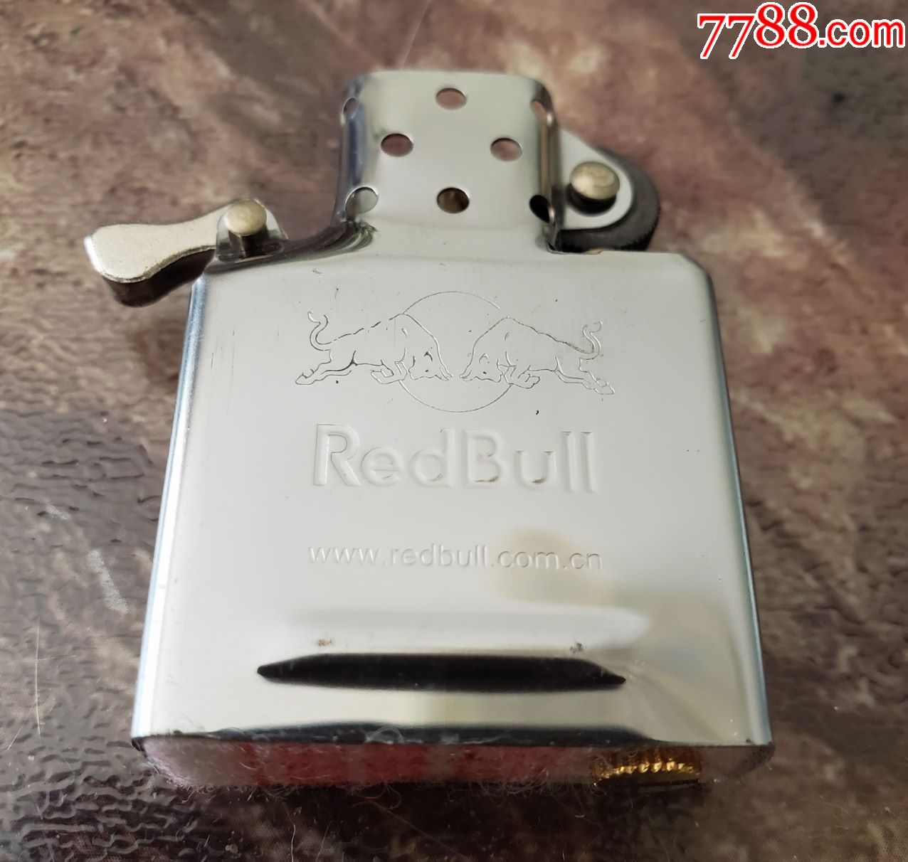 红牛打火机