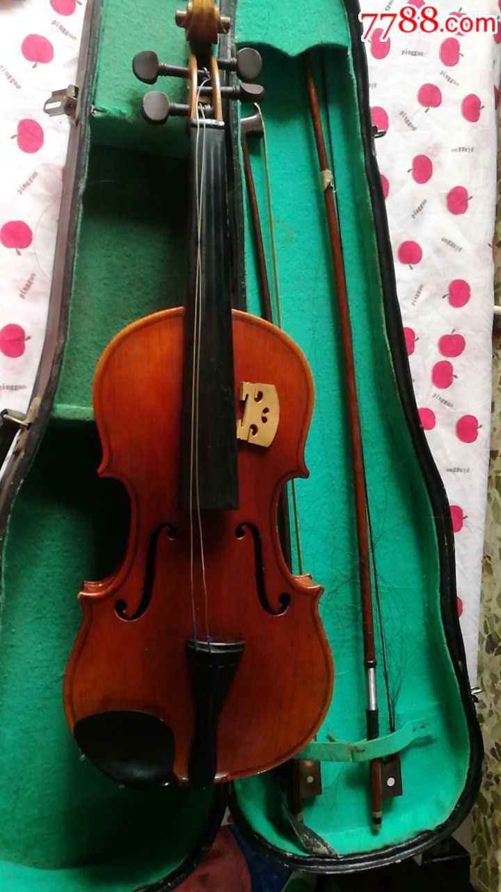70年代上海名牌百灵小提琴