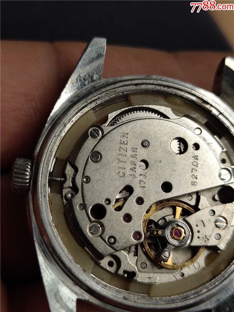 皇冠标志西铁城机械表机芯8270a