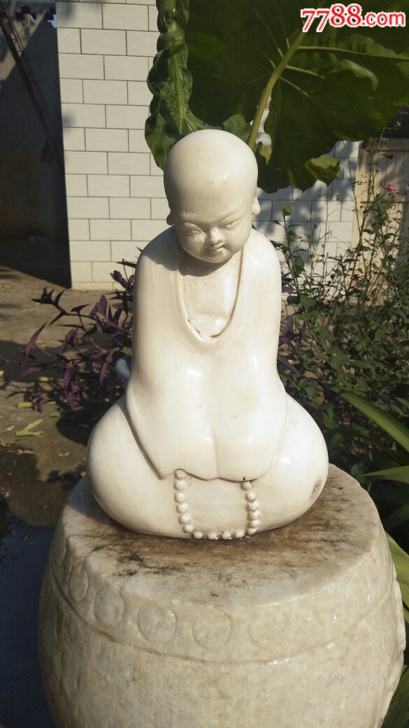 汉白玉雕刻小石佛