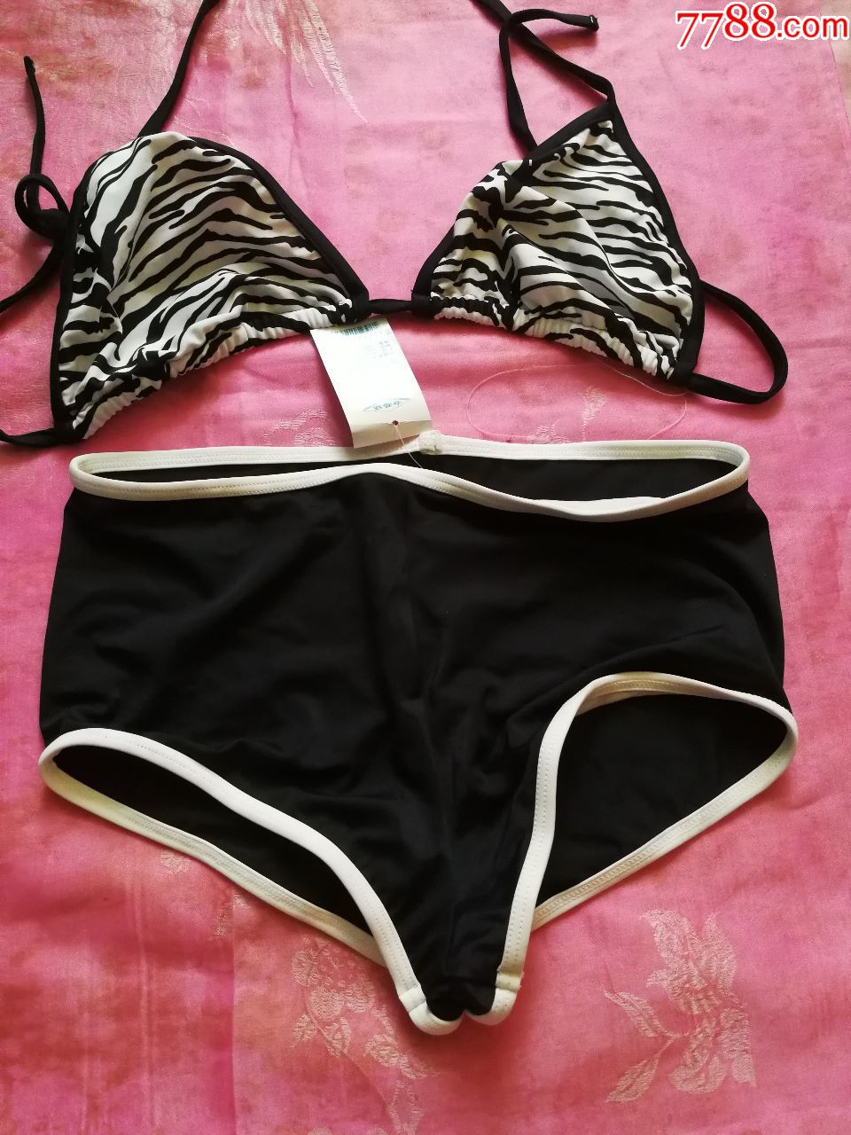 全新老式游泳衣一套