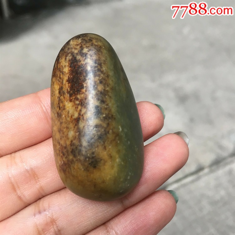 和田玉黄沁俏色黄皮虎皮黑皮水草沁籽料原石