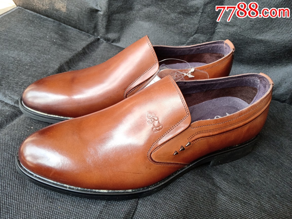 广东犀牛牌皮鞋