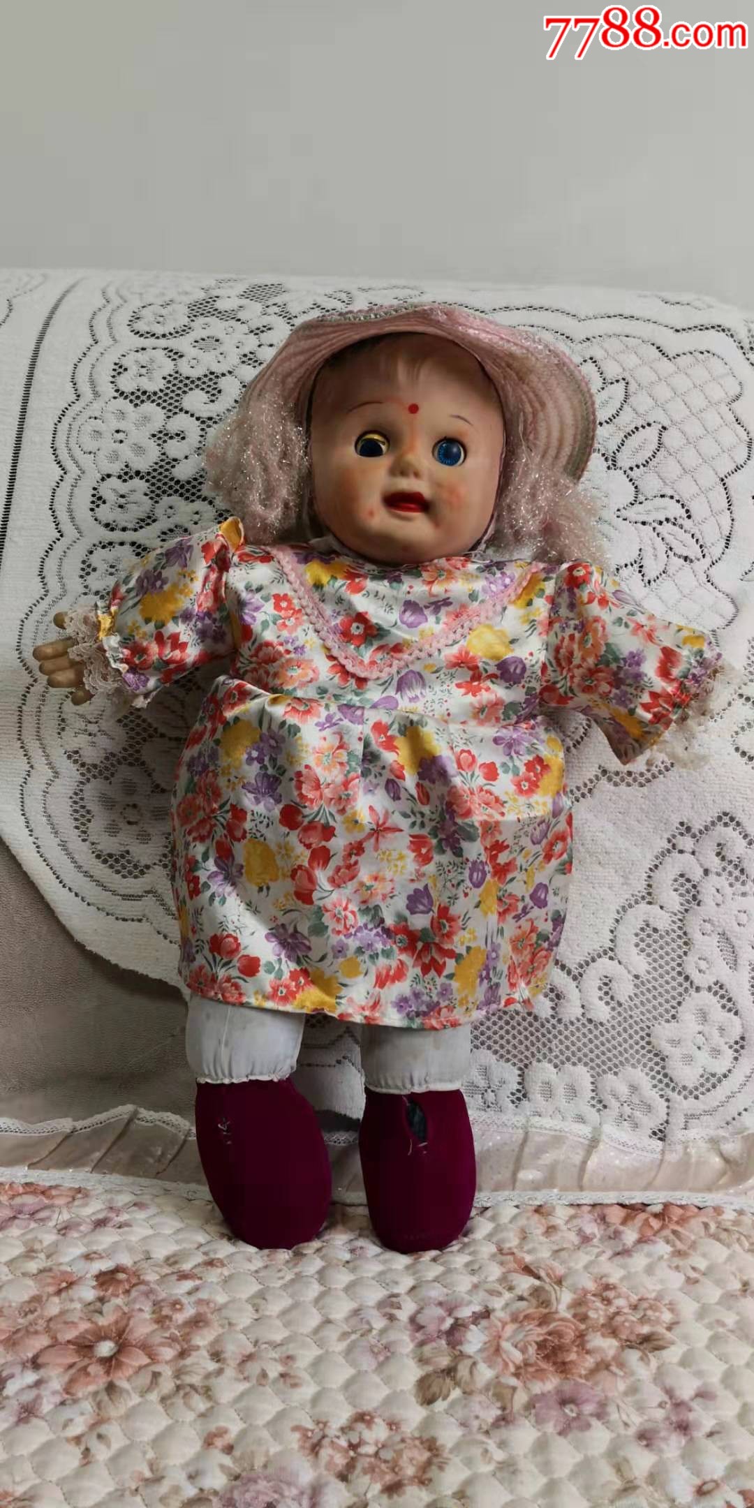 早期胶皮带帽洋娃娃(55cm)