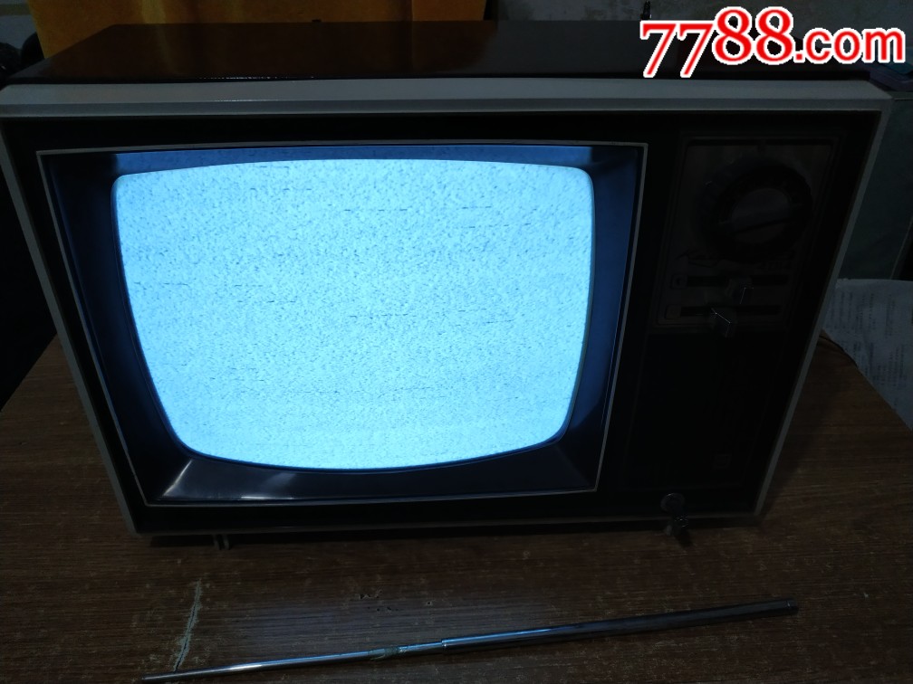 凯歌—4d14黑白电视机