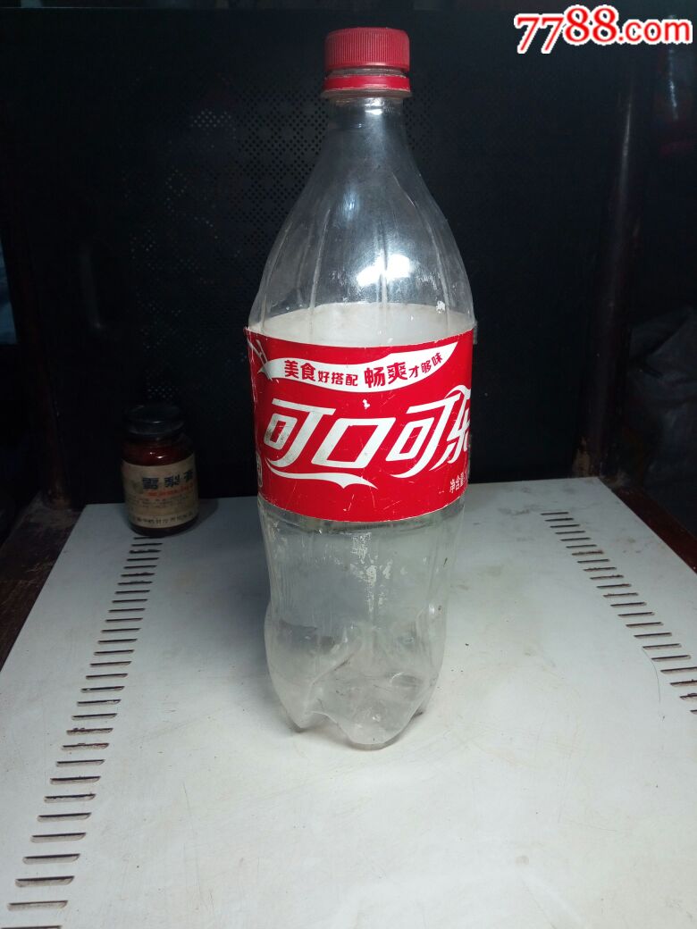 美食好搭配畅爽才够味可口可乐瓶