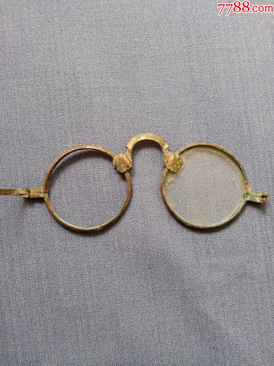 清代【铜框眼镜镜框】(镜框外径约4.2厘米,配件出)