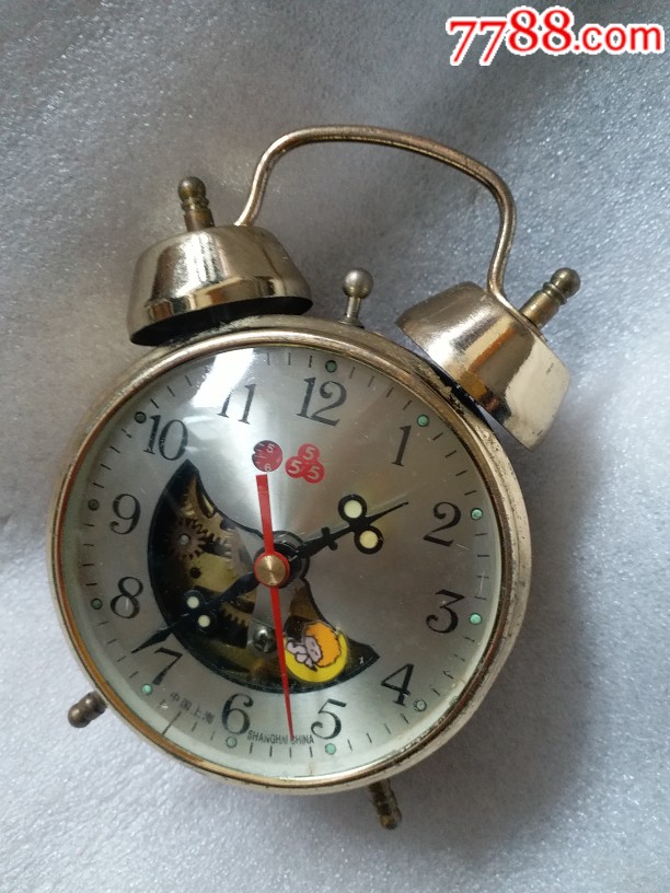 月亮湾钟娃娃摇摆型功能正常使用外观无磕碰