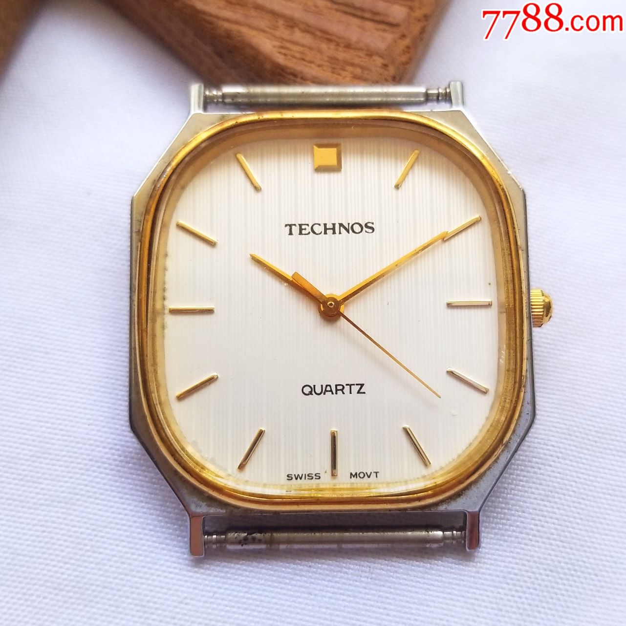 瑞士-天克诺-石英男表