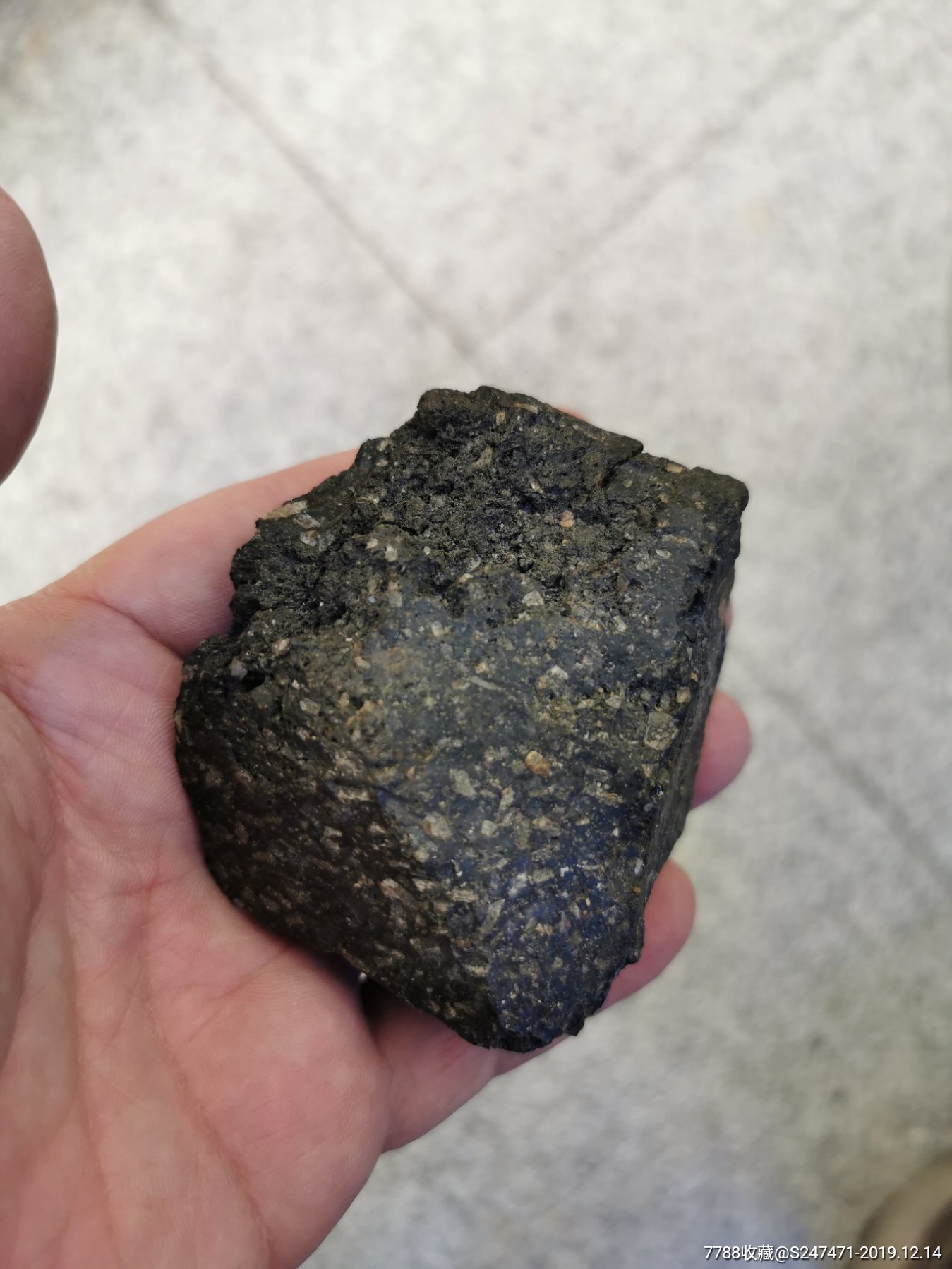 来自长白山天池火山石_其他奇石/岩石_第1张