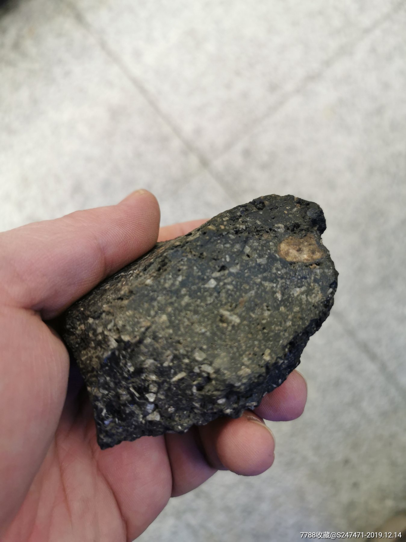 来自长白山天池火山石