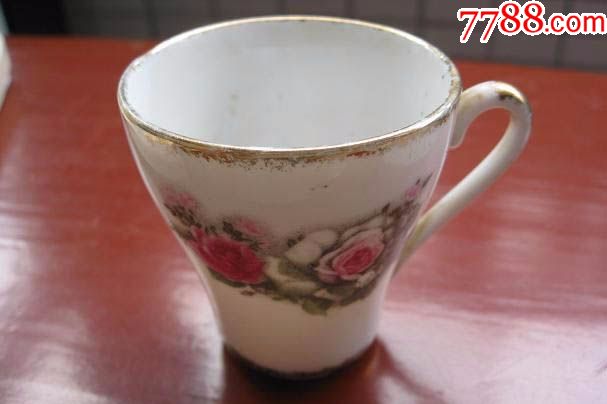 牡丹绘图杯子底款中国醴陵早年出口品