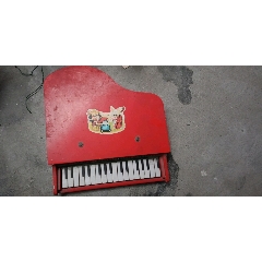 木制小钢琴(au21972843)_7788收藏__收藏热线