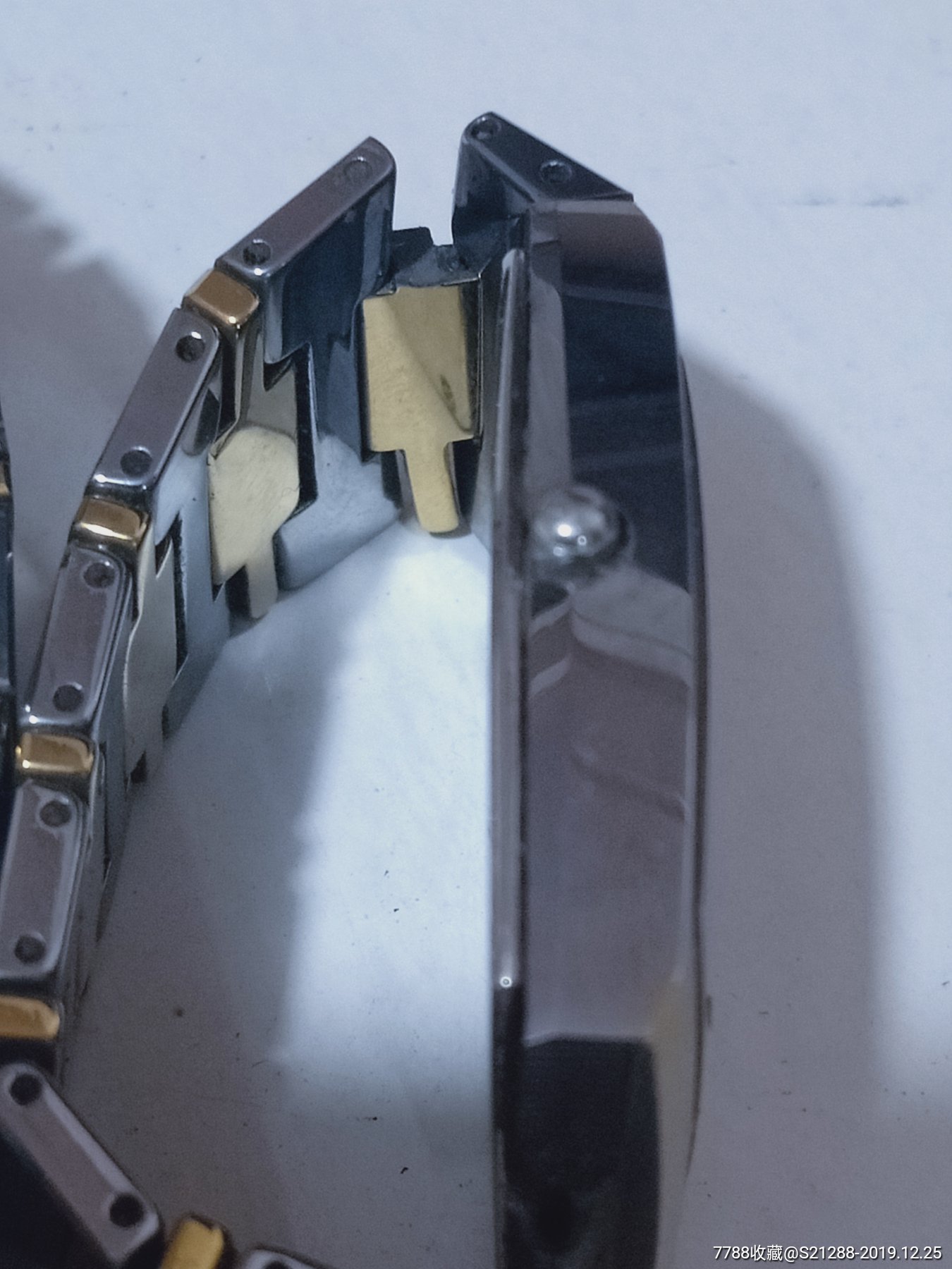 rosht石英表,手表/腕表,石英,年代不详,其他国外品牌,其他材质,瑞士