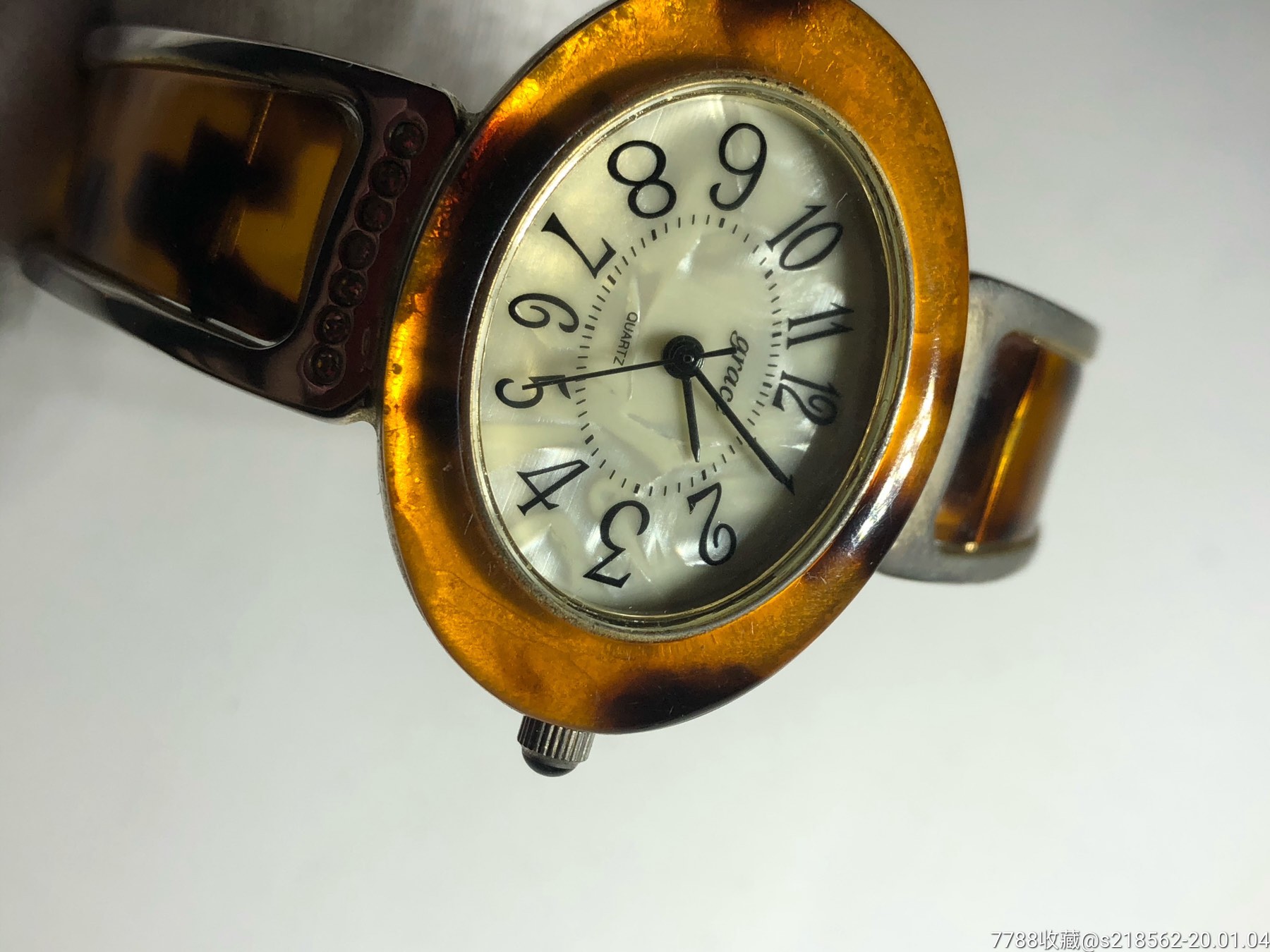 日本品牌grace石英女表手镯腕表miyota机芯表盘26*36mm厚7.5mm