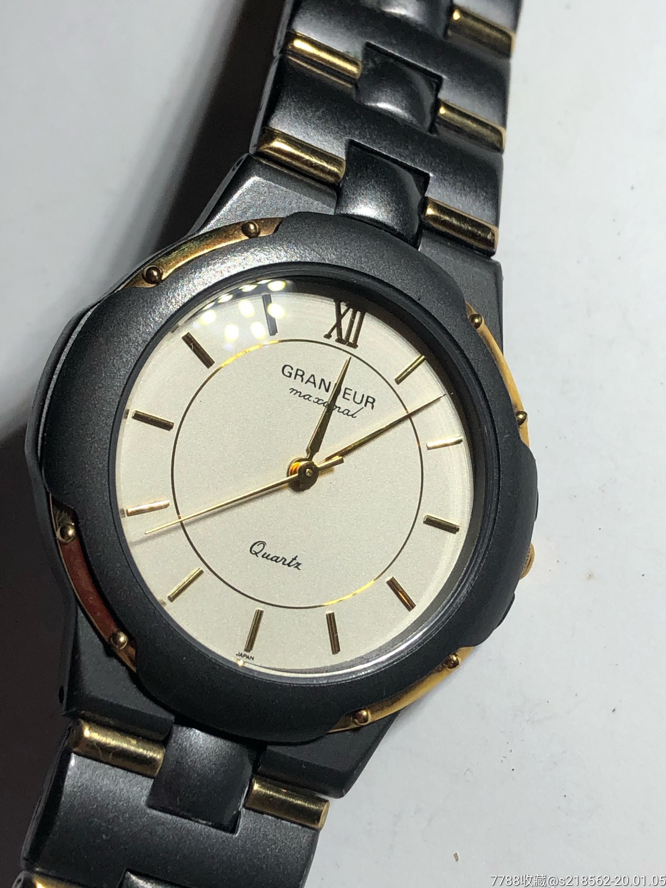 首页 拍卖 手表/腕表 >> 瑞士grandeur尊德石英男表表盘34mm厚8mm表带
