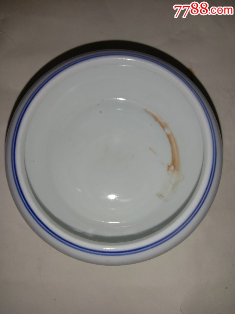 八十年代景德镇手绘笔洗,底有冰裂纹