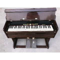 上海老钢琴(au22153353)_7788收藏__收藏热线