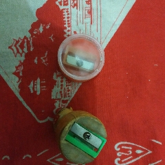 卷笔刀2个年后发货(au22154102)_7788收藏__收藏热线