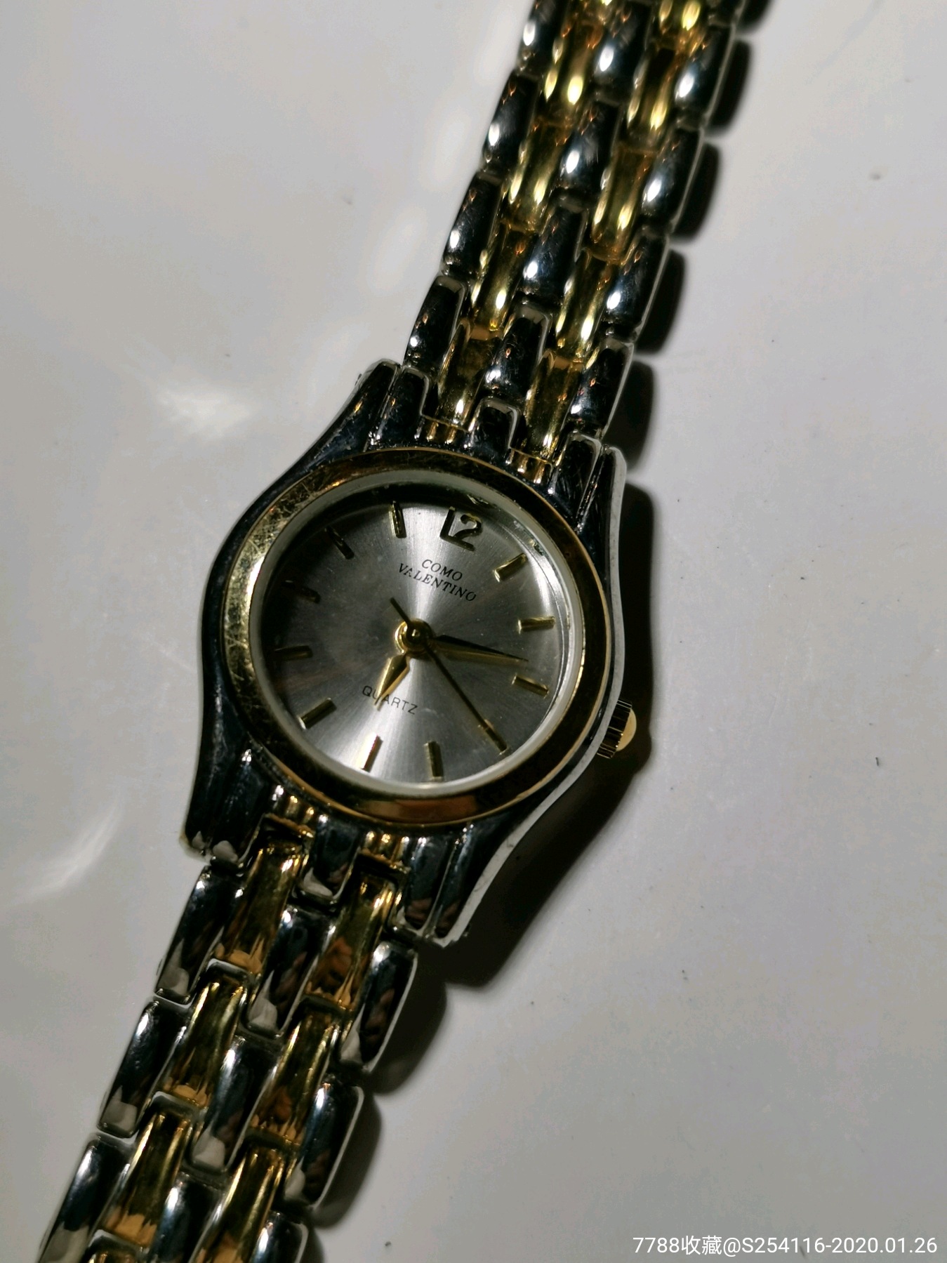 华伦天奴石英女表表盘24mm厚7mm走时精准保真正品日_手表/腕表_日本