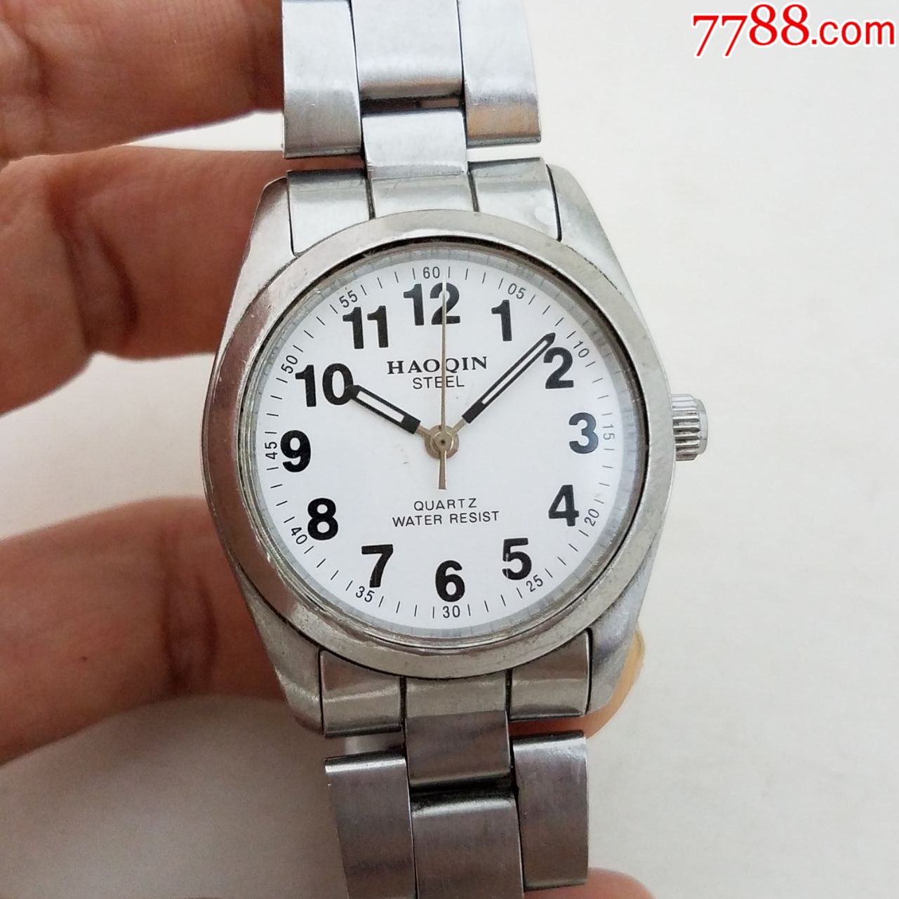 豪琴haoqin电子女表【独特全数字刻度】【优雅简约表款】【夜光指针】