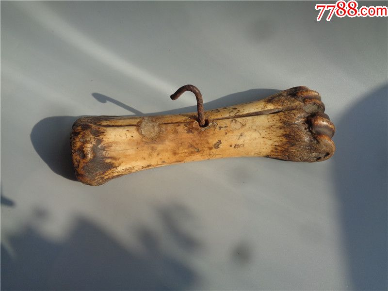 清代牛骨制作的纺线坠子