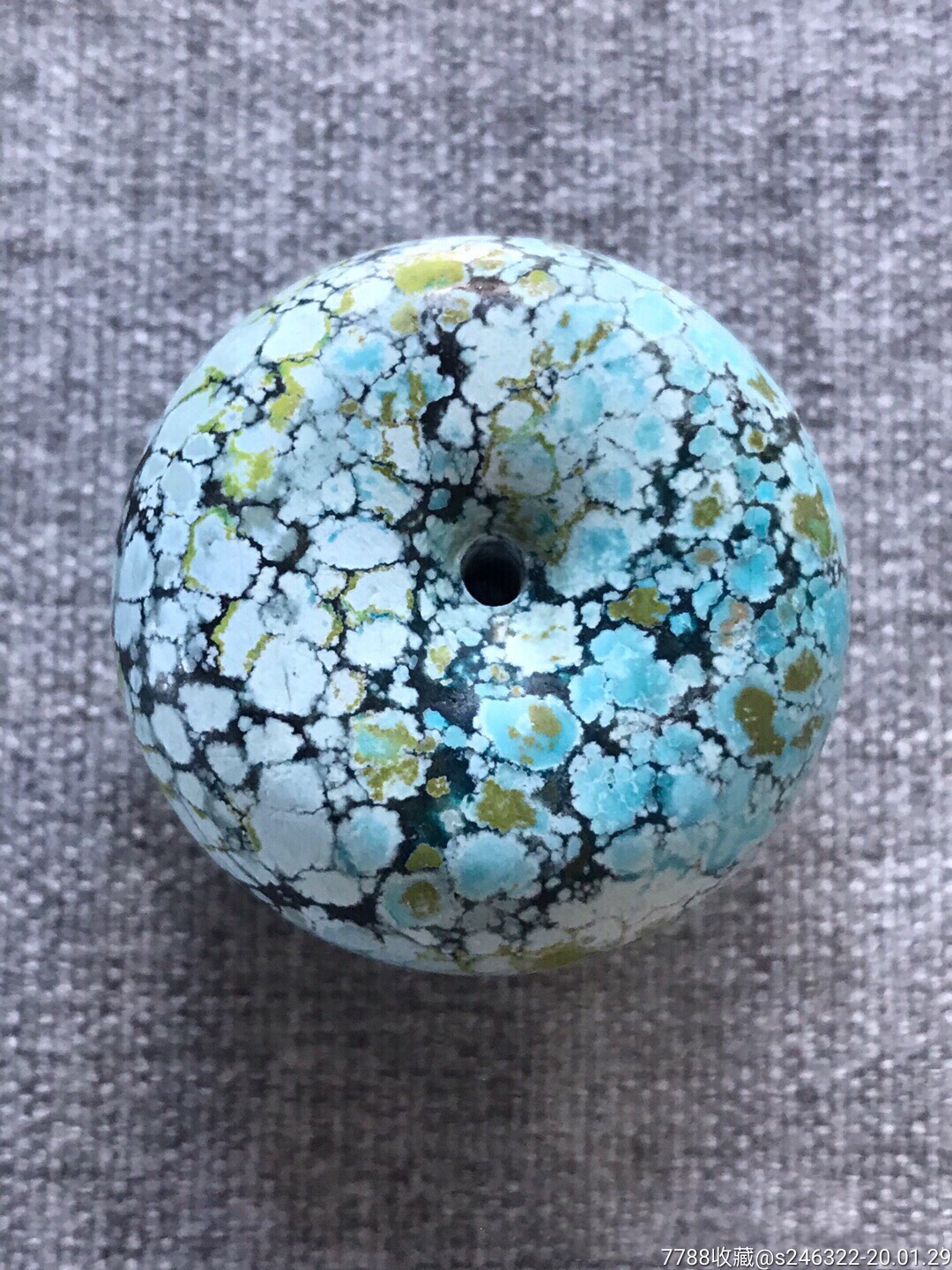 高瓷蓝白花子原矿绿松石面包圈37.2克