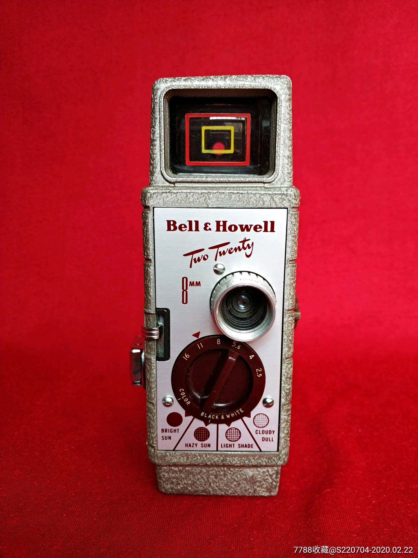 豪威尔8mm电影胶片摄影机,有单张拍照片功能