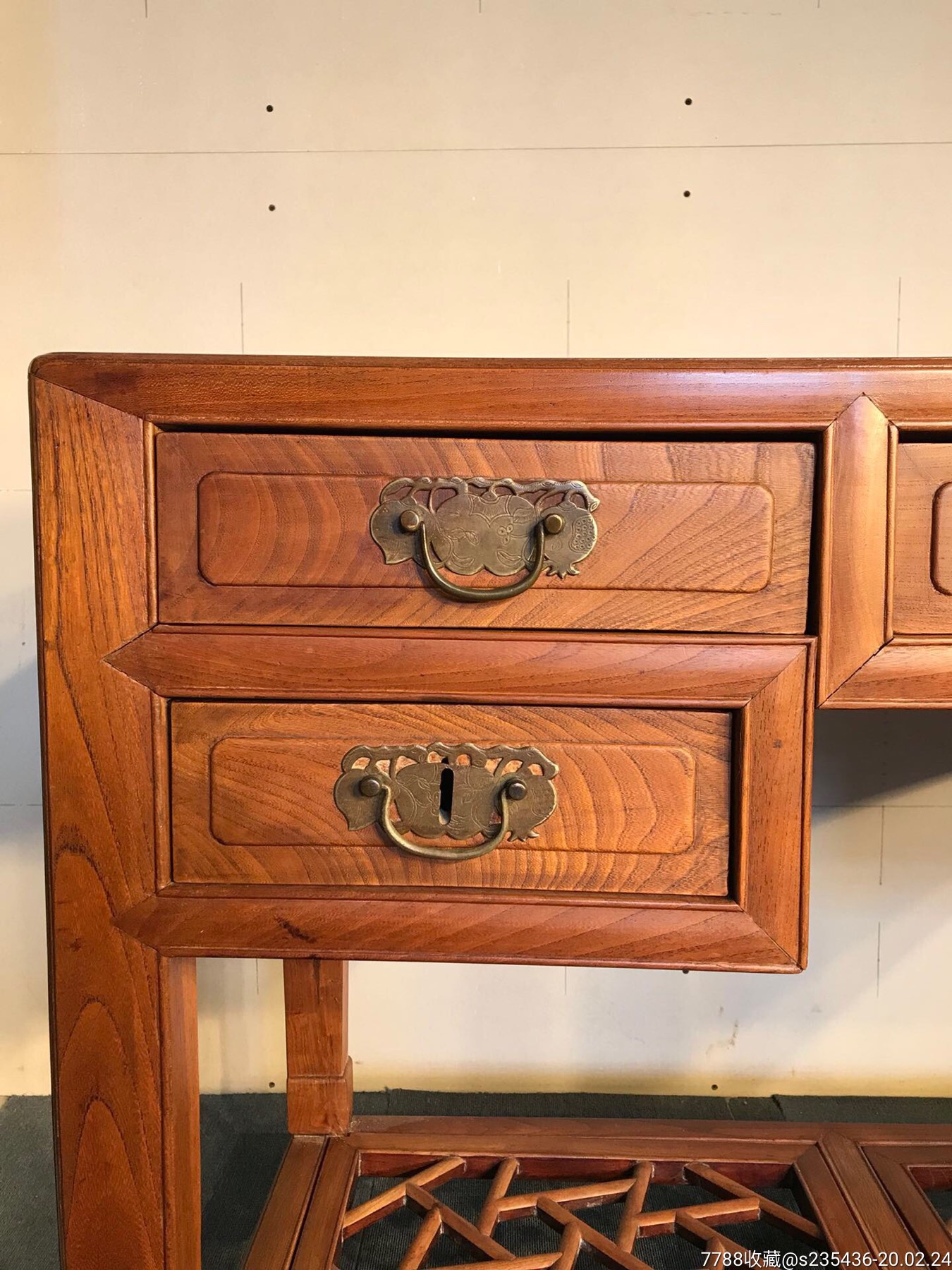 民国时期榉木马鞍桌书桌桌面水波纹大独板.