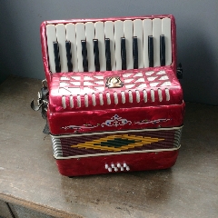 鹦鹉手风琴(au22346287)_7788收藏__收藏热线