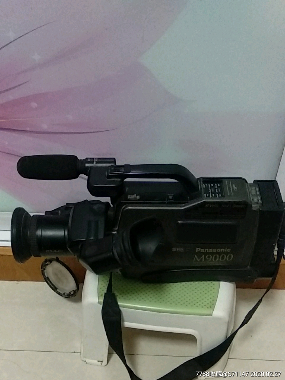 松下摄像机一台