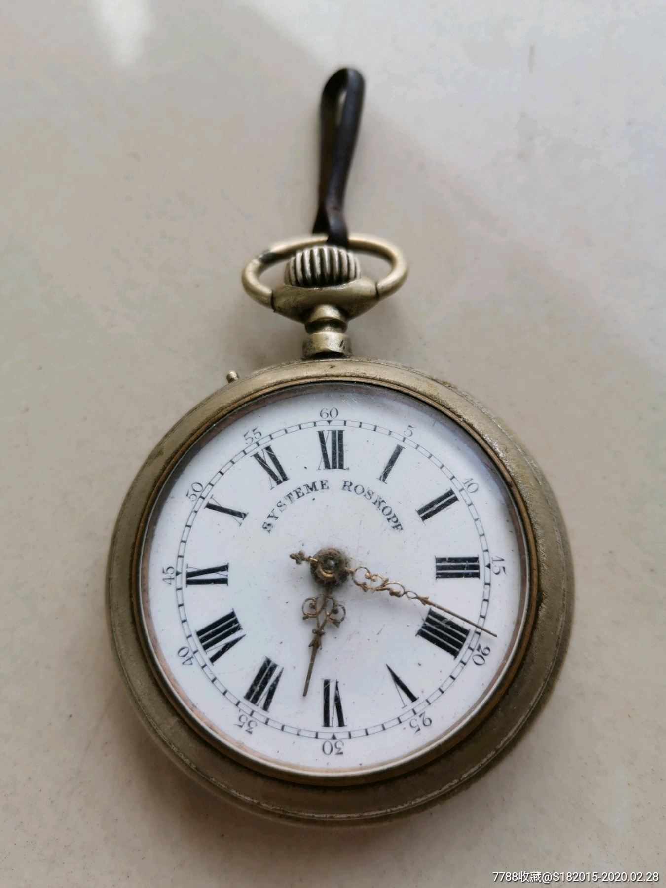 二战期间怀表一个不会走时了