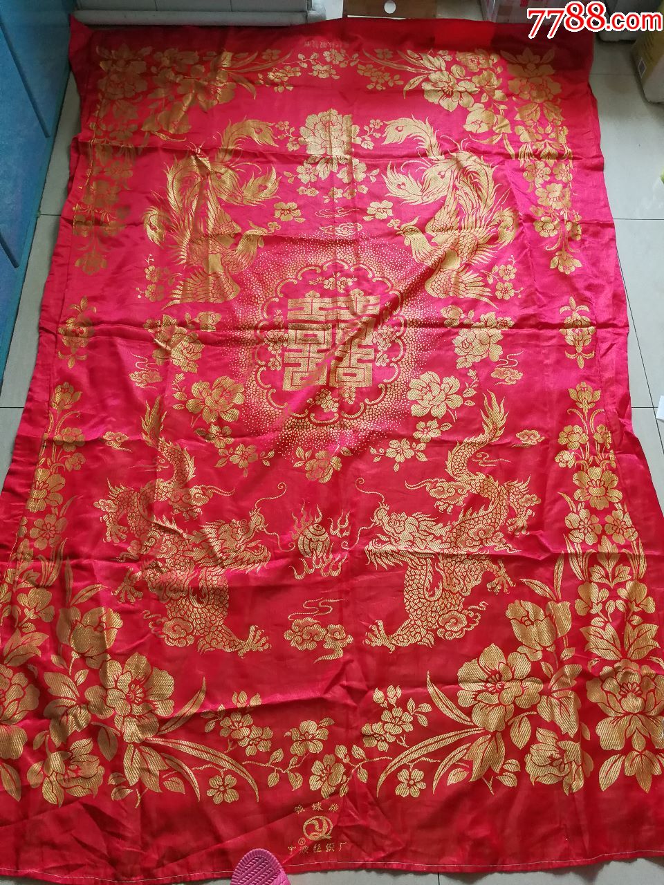 老式动物图案被面