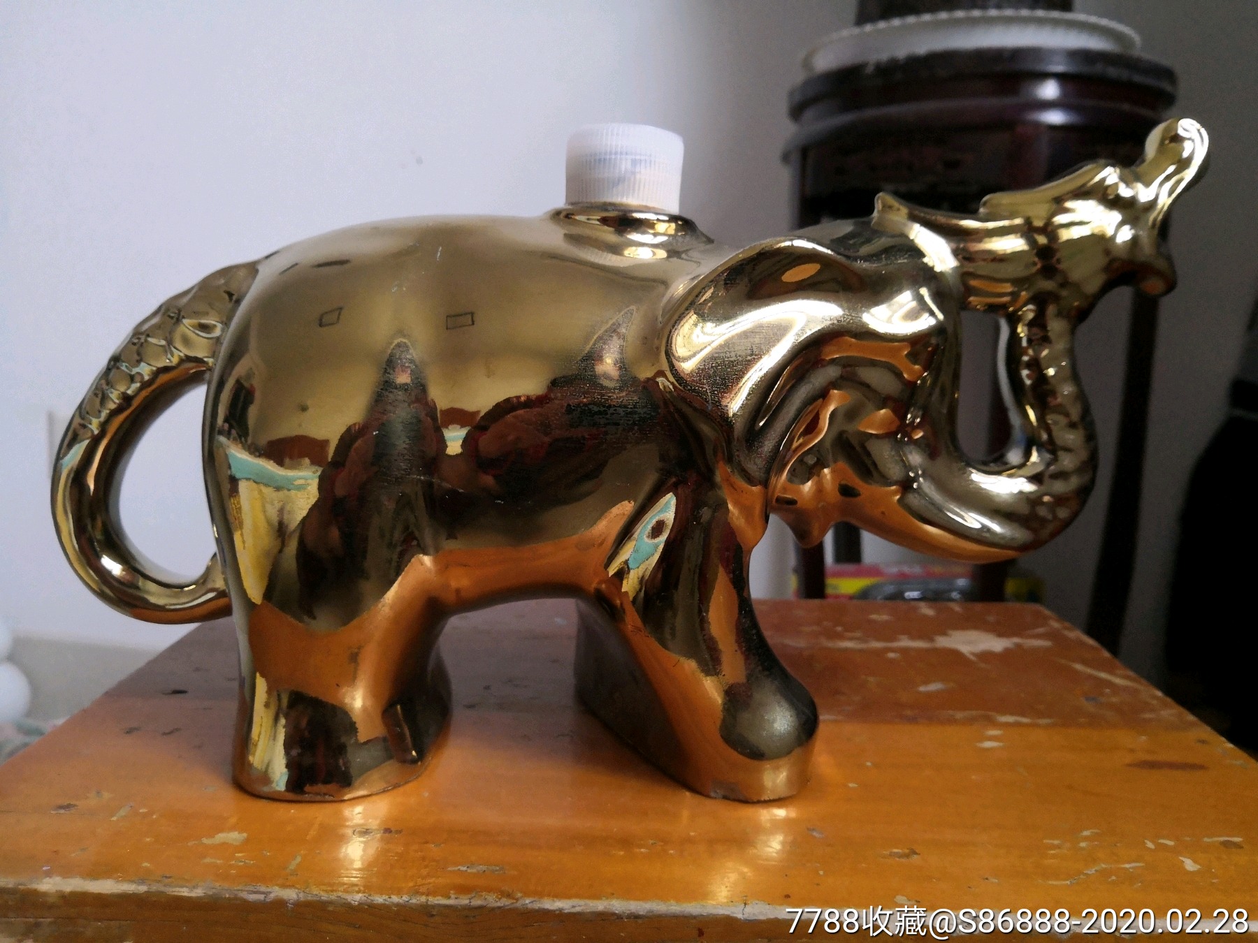 老酒瓶一一大象瓶