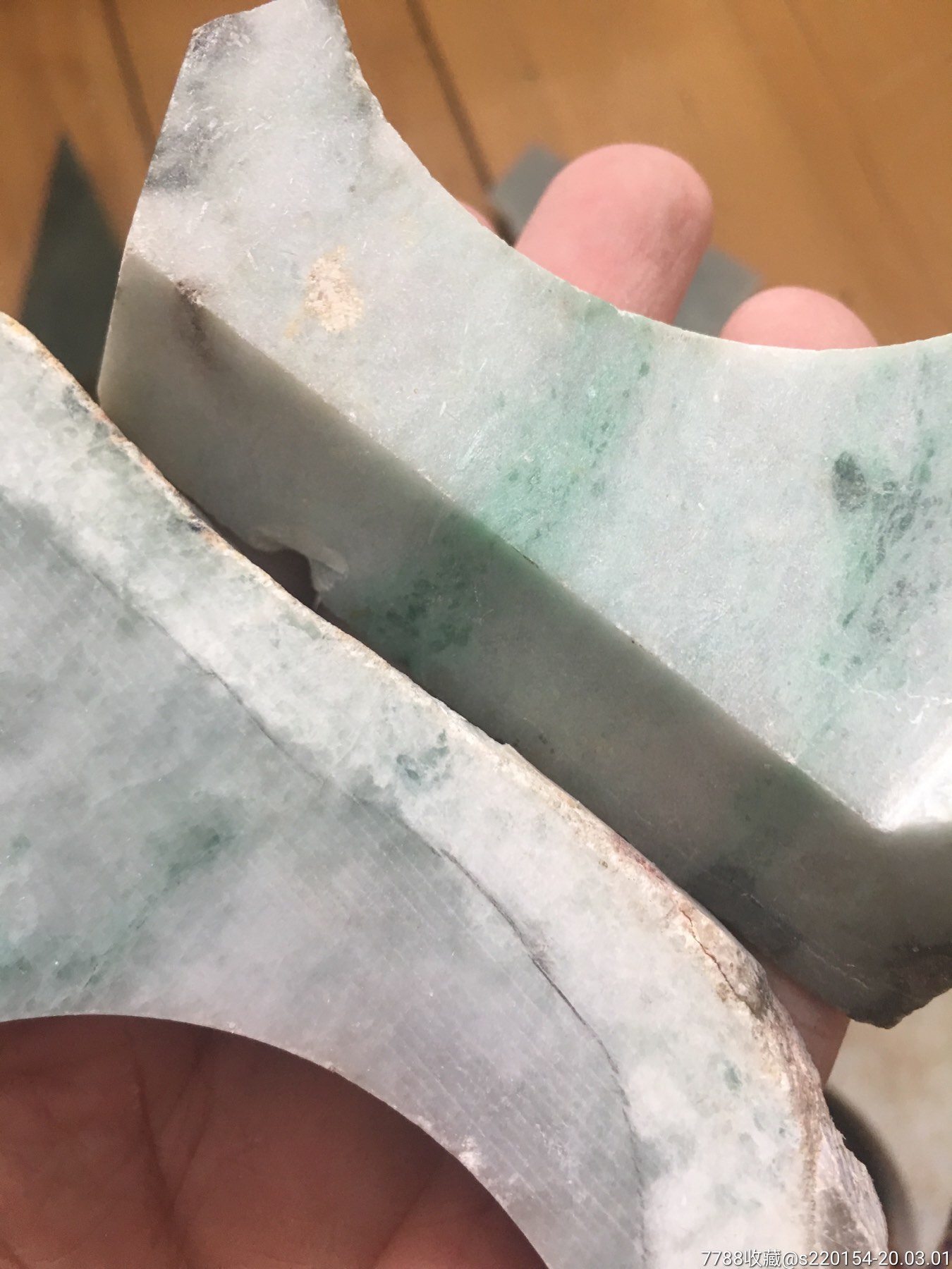 天然翡翠边角料一堆打包拍卖