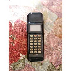 大哥大(au22384872)_7788收藏__收藏热线