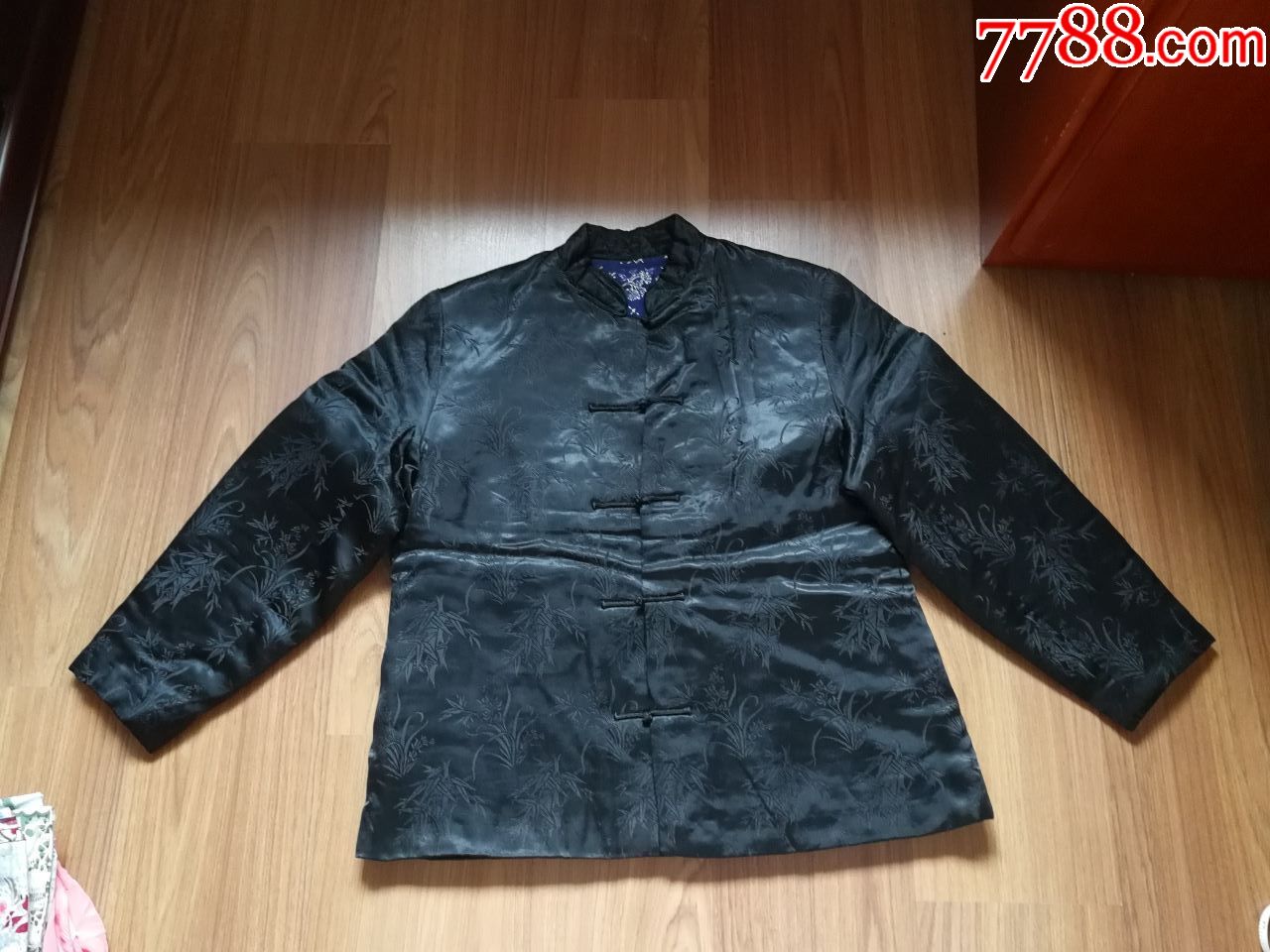 老式缎面男士棉袄