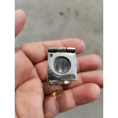 白铜折叠放大镜一个(au22394934)_7788收藏__收藏热线