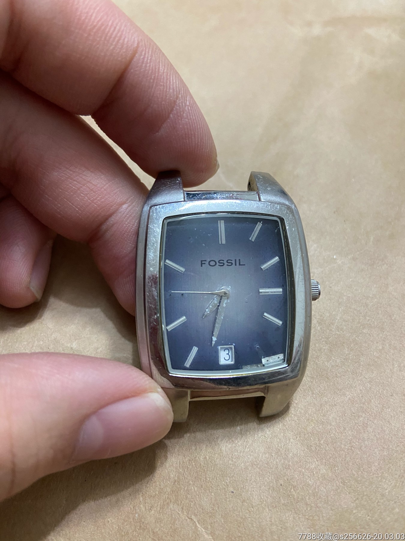 美国化石手表,未测,字面刻数掉落