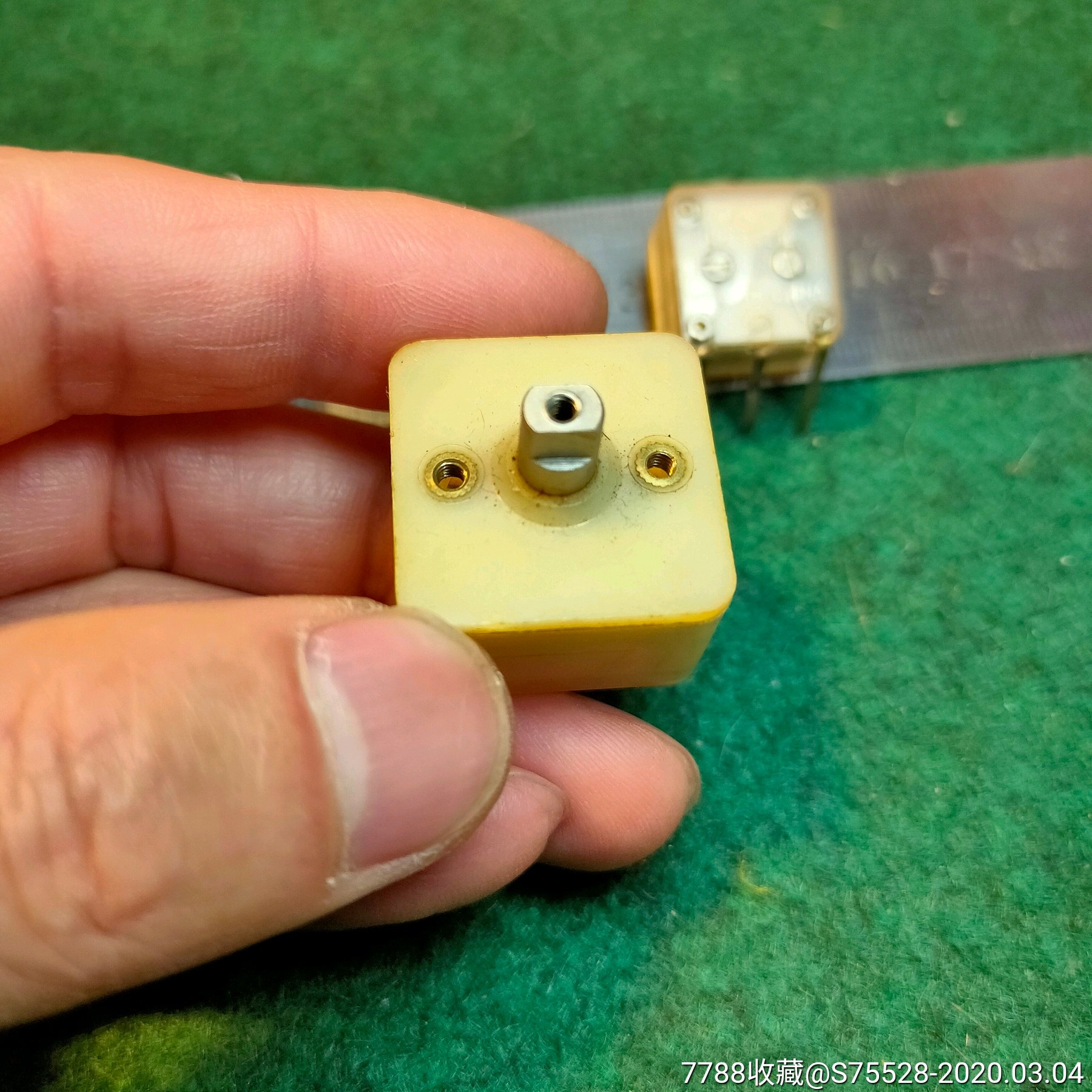 收音机调谐器(三个不同的)