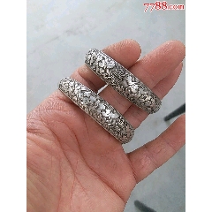 银镯子一对(zc22426508)_7788收藏__收藏热线