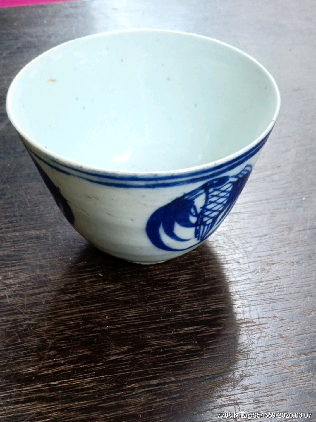 团鹤纹清代青花小茶杯
